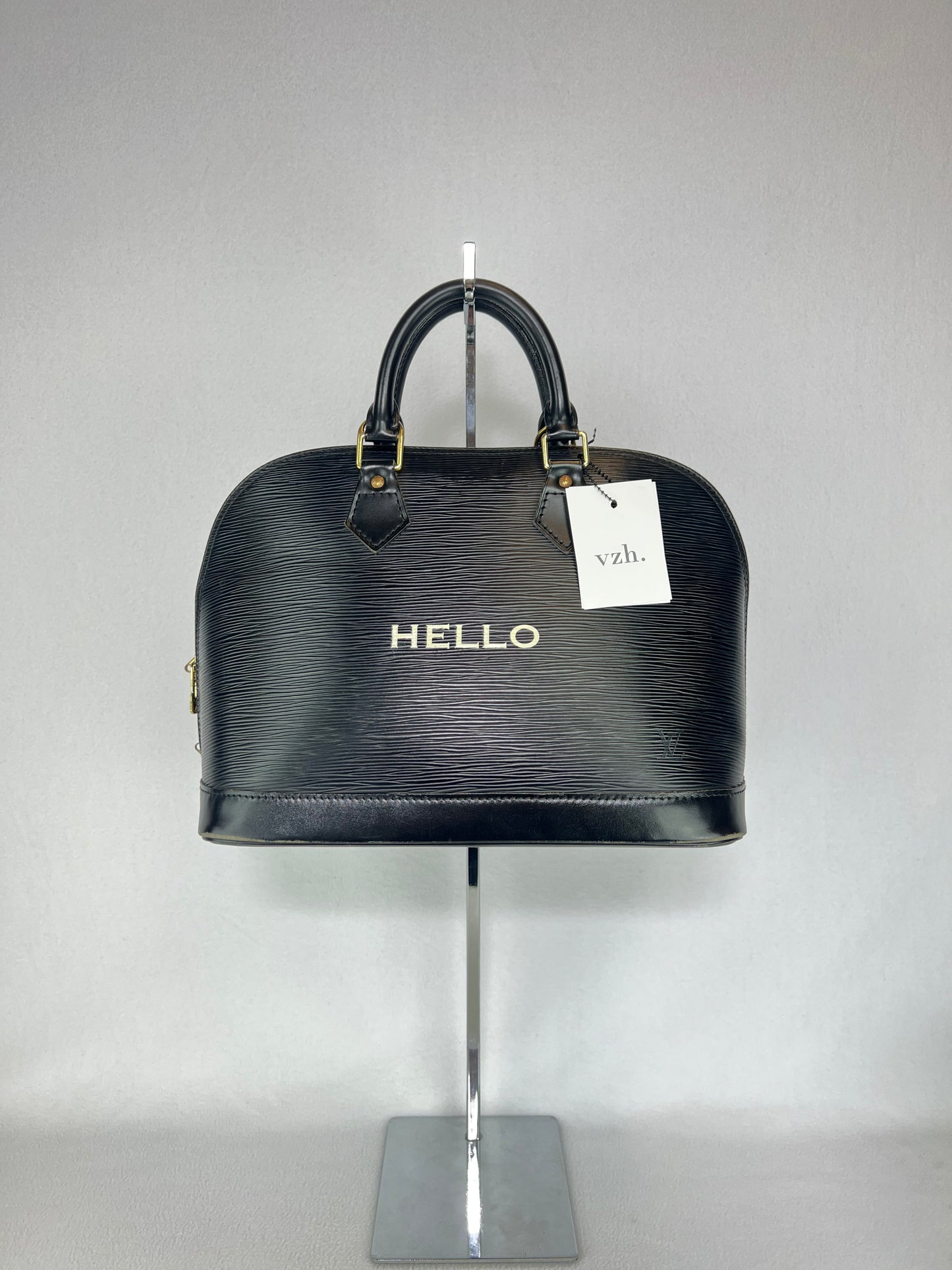 Louis Vuitton Alma Hello pm