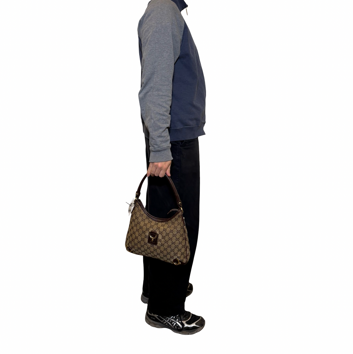 Gucci Canvas D-Ring Shoulderbag (disclaimer)