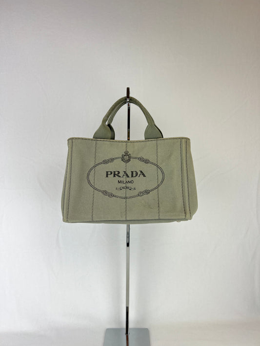 Prada Canapa