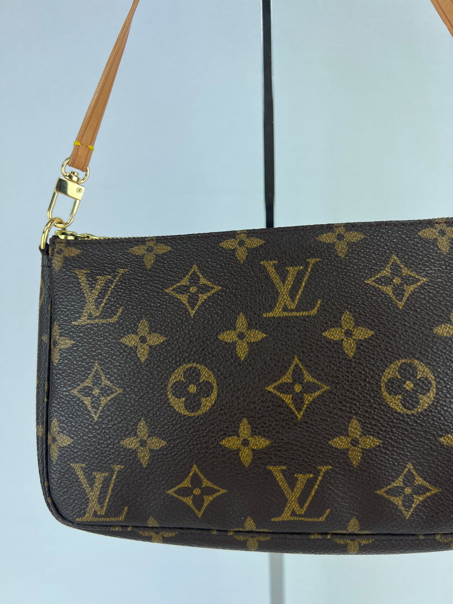 Louis Vuitton Pochette