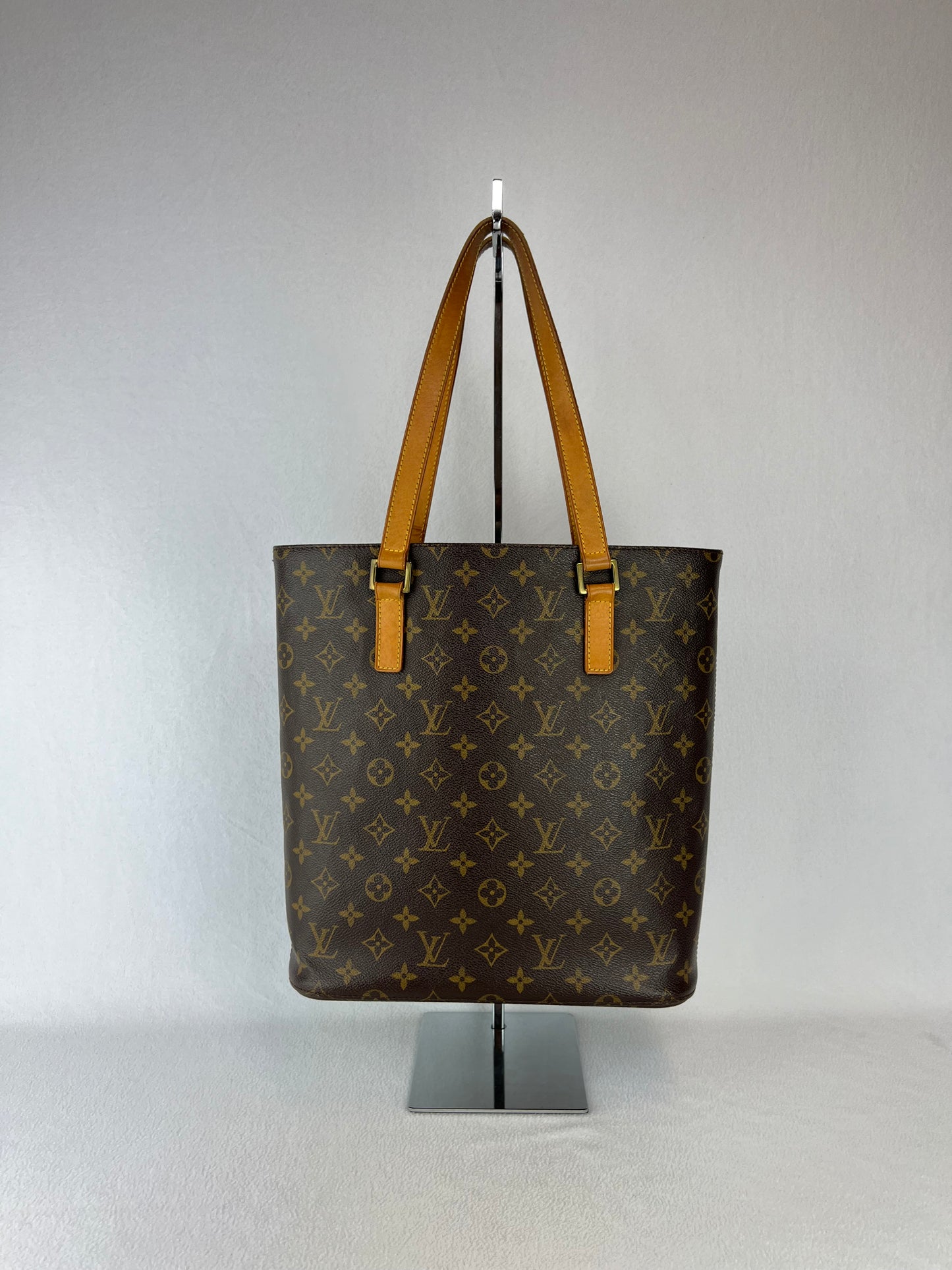 Louis Vuitton Vavin GM Tote Bag