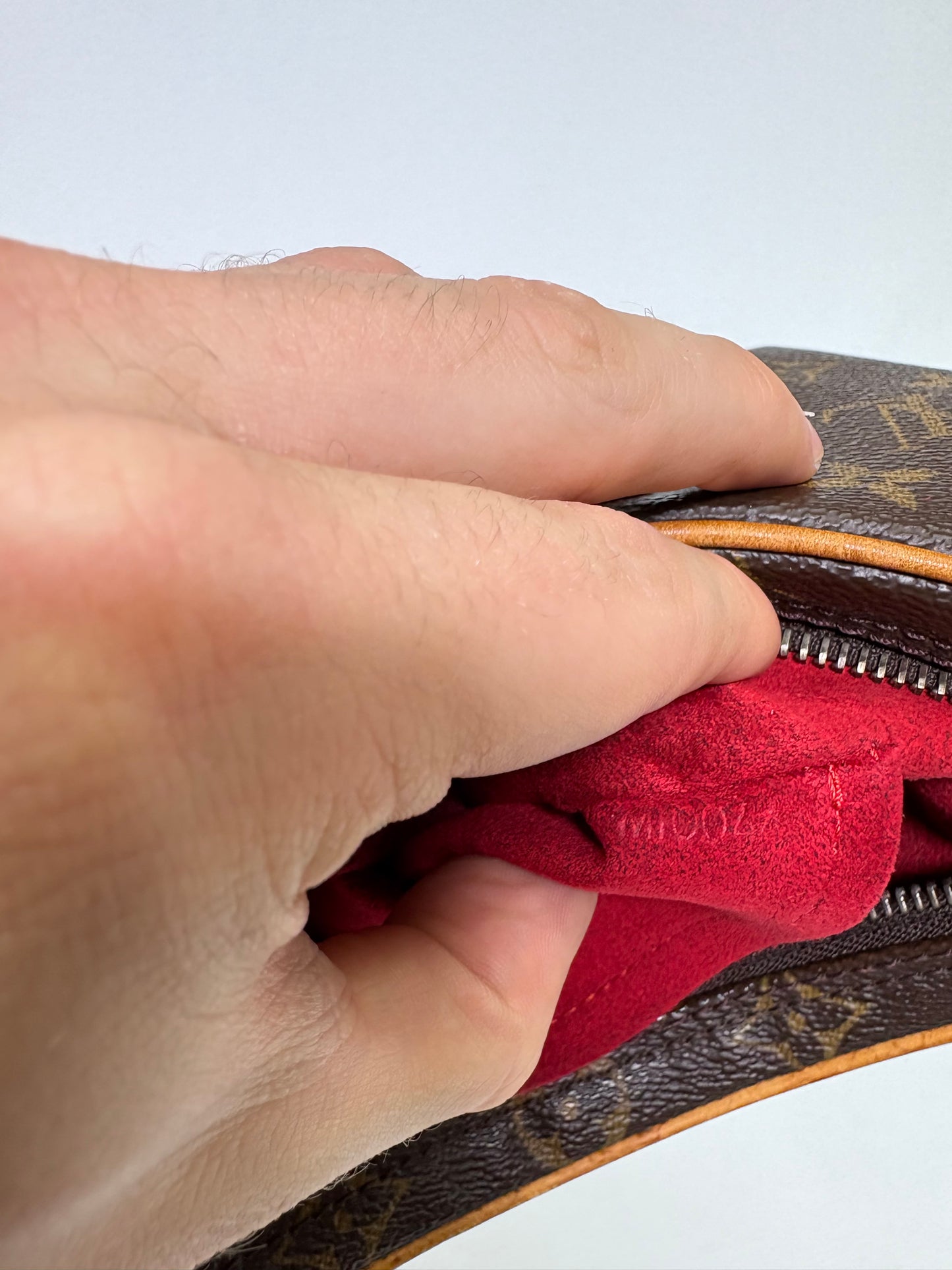 Louis Vuitton Croissant PM